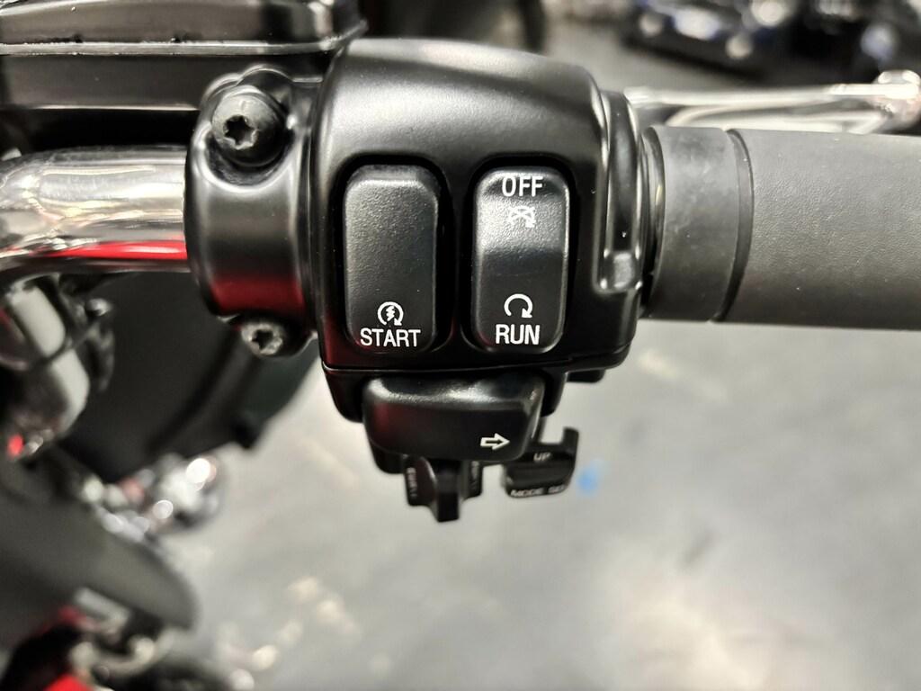 ELECTRA GLIDE 1690
