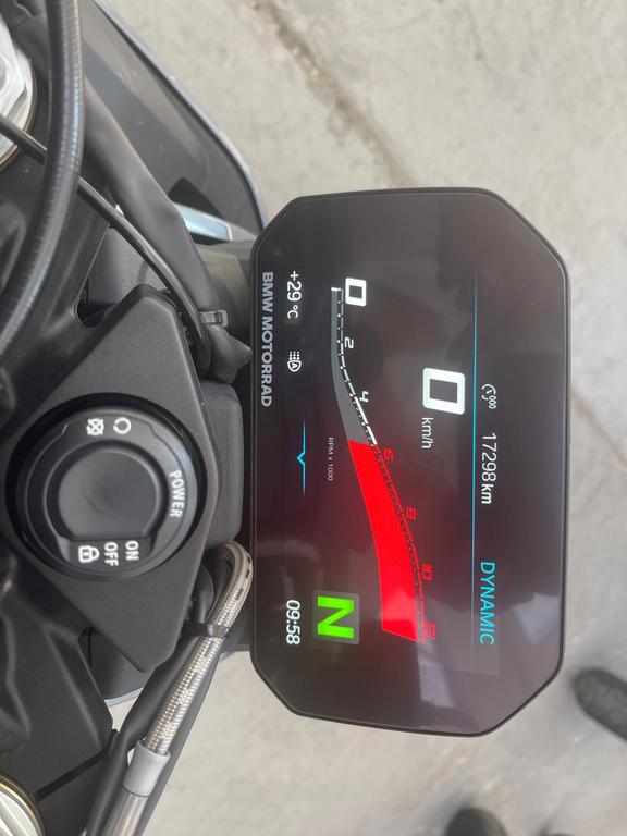 S 1000 R