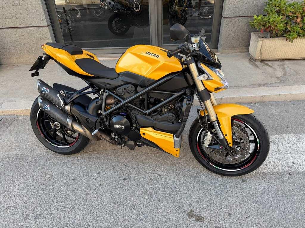 STREETFIGHTER 848