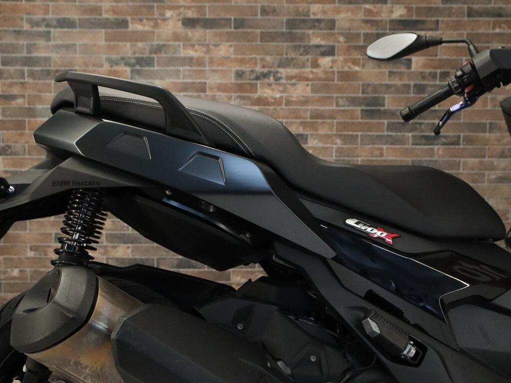 C 400 X