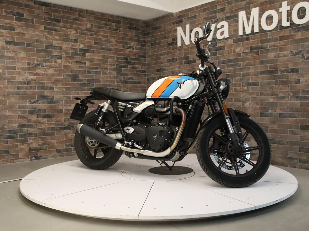 SPEED TWIN 900