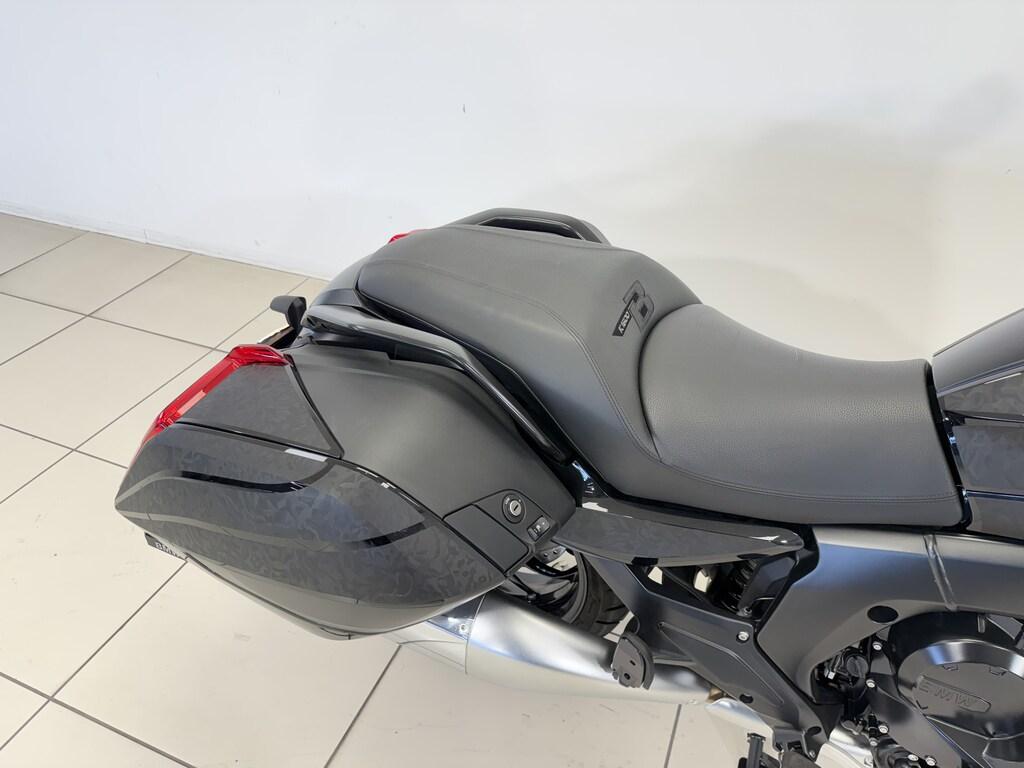 K 1600 B