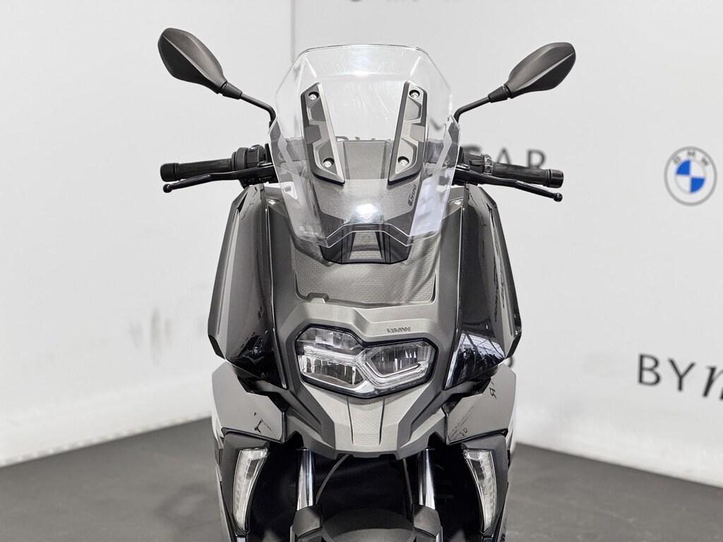 C 400 X