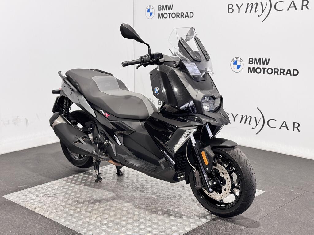 C 400 X