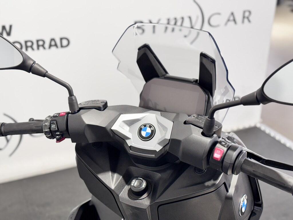 C 400 X