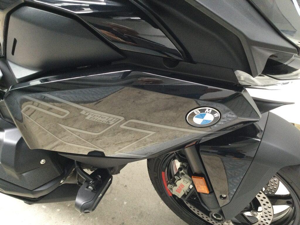 R 1300 RT