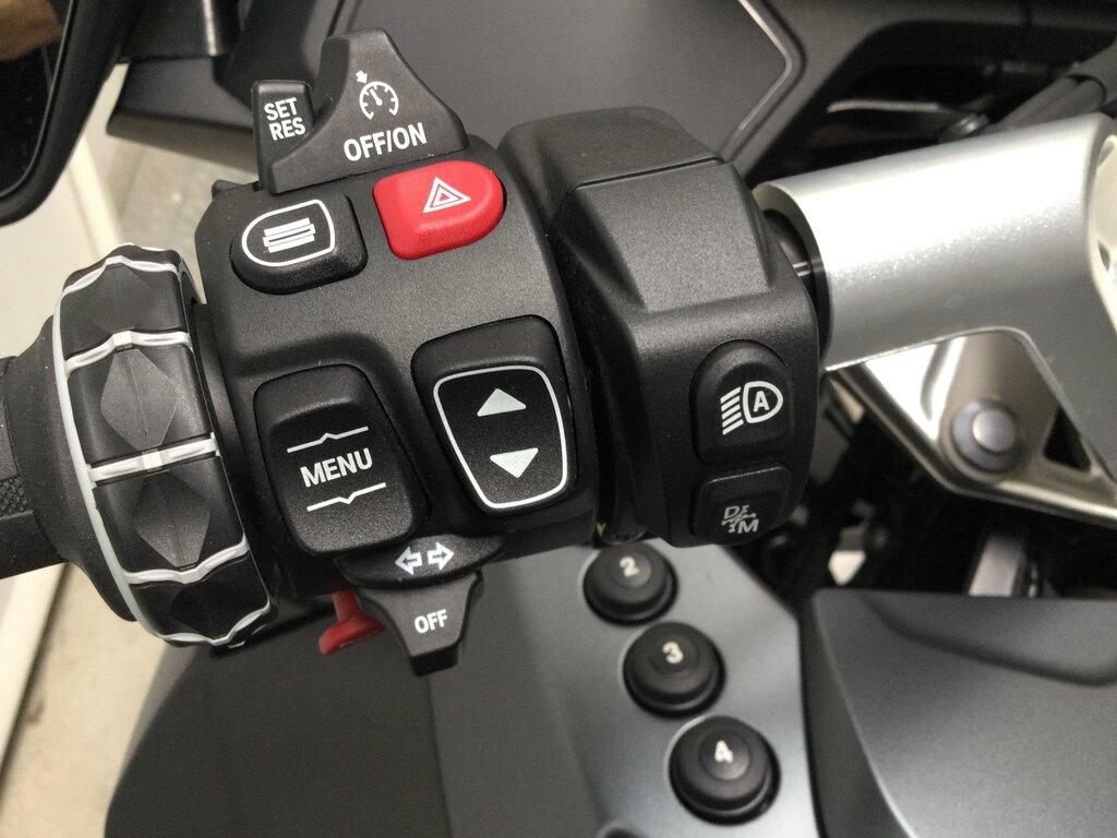 R 1300 RT