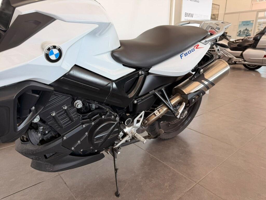 F 800 R
