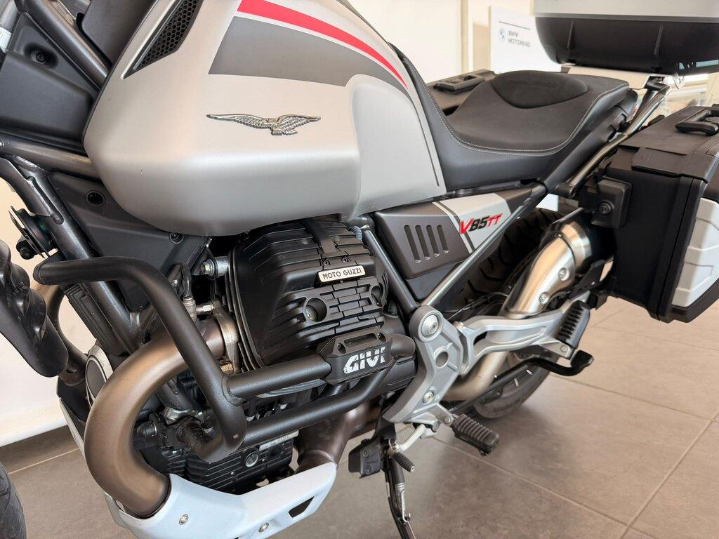 V85 TT