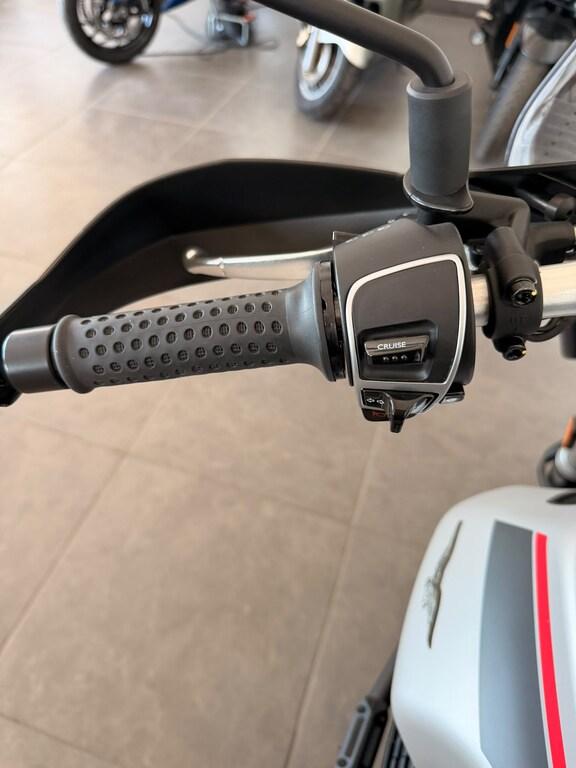 V85 TT
