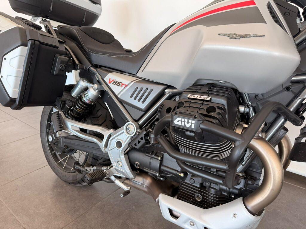V85 TT