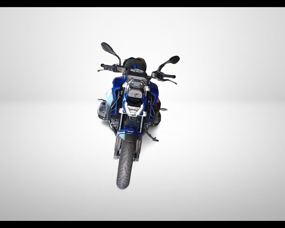 R 1300 R