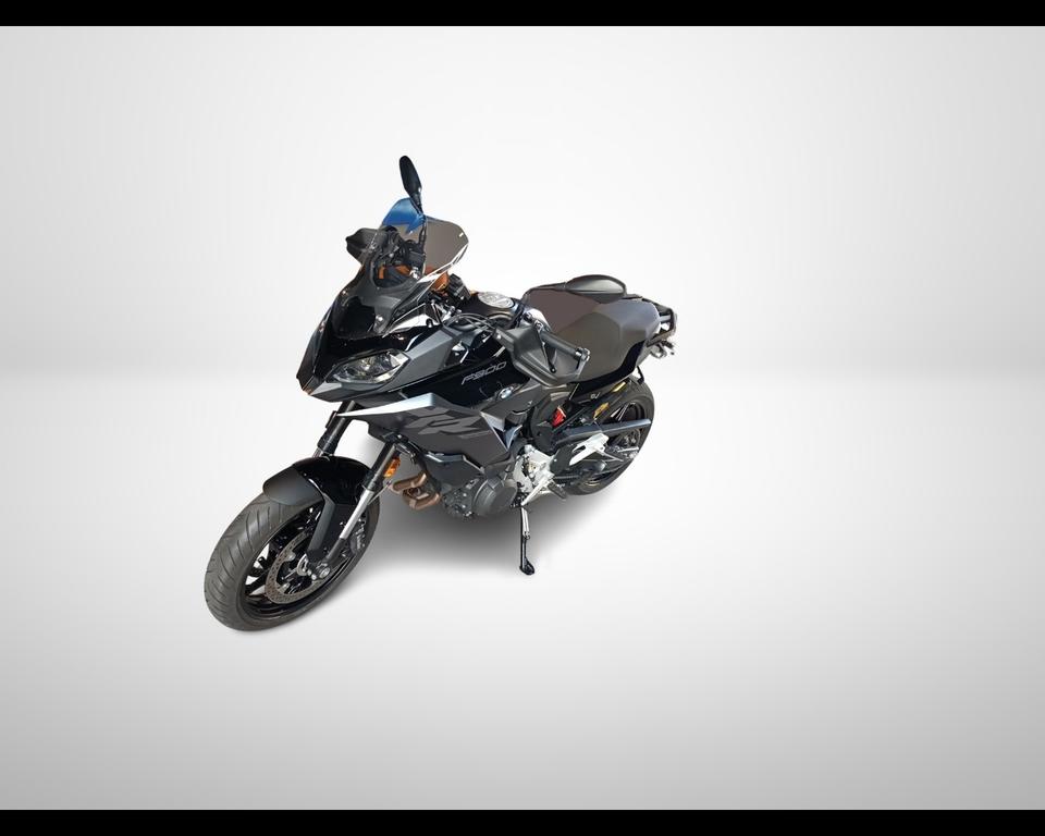 F 900 XR