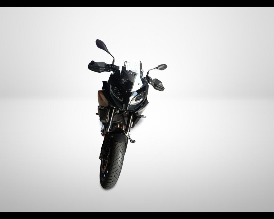 F 900 XR