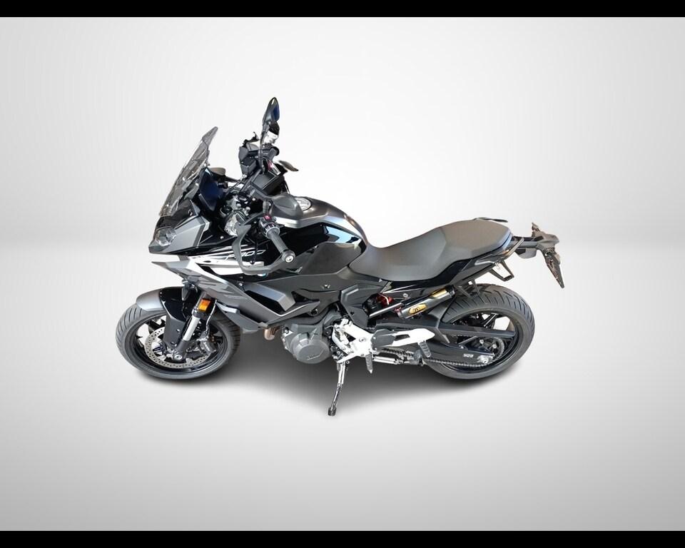 F 900 XR
