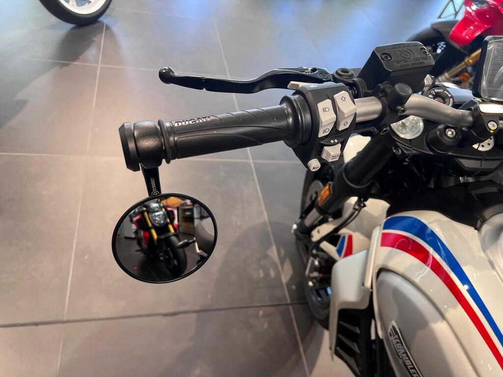 SCRAMBLER 800