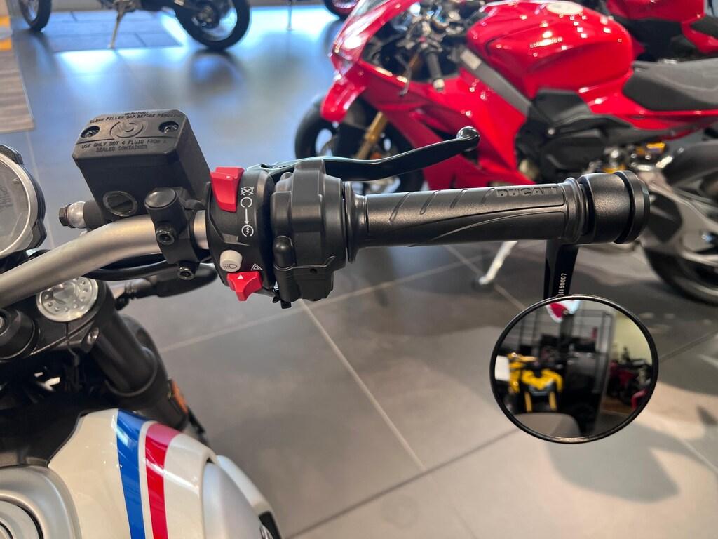 SCRAMBLER 800