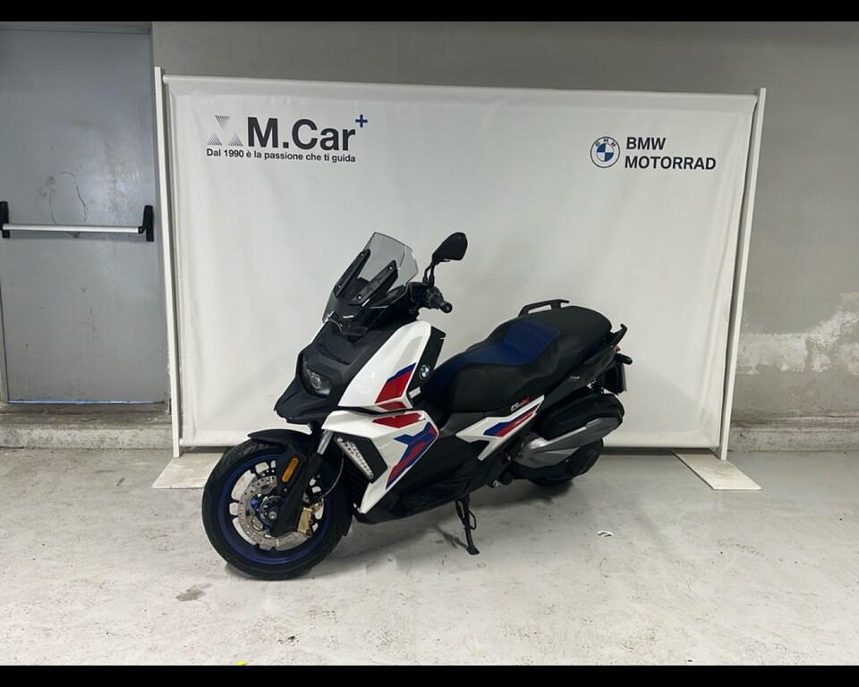 C 400 X