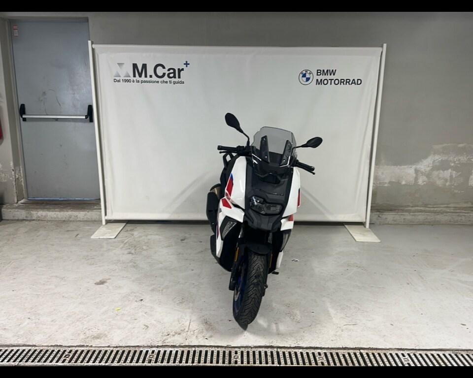 C 400 X