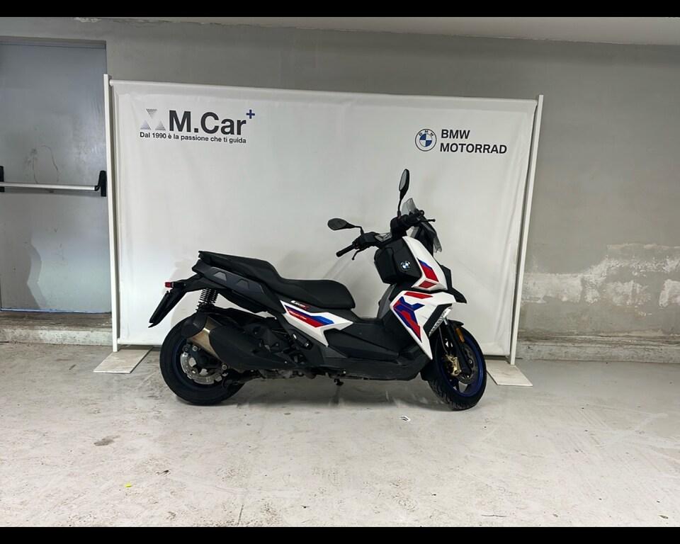 C 400 X