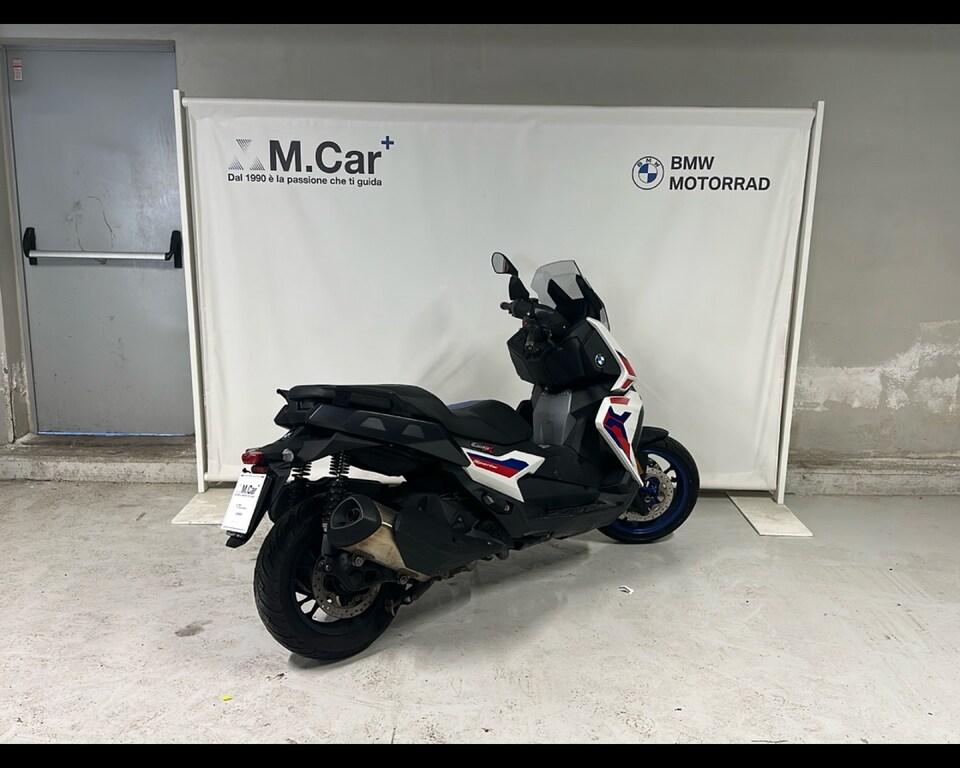 C 400 X