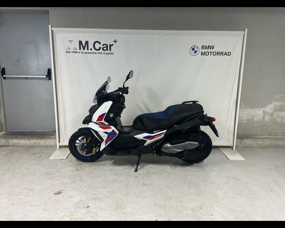 C 400 X