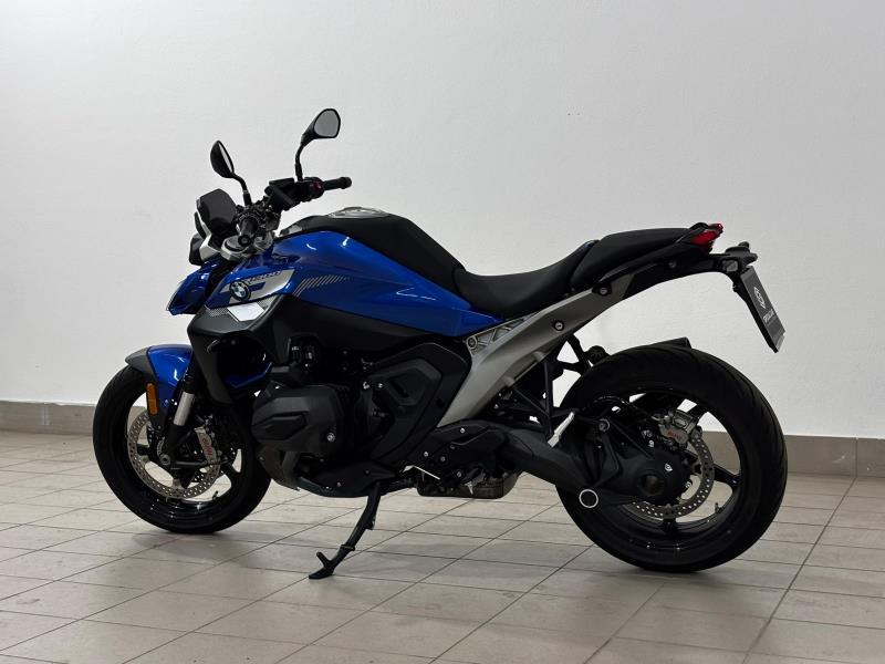 R 1300 R