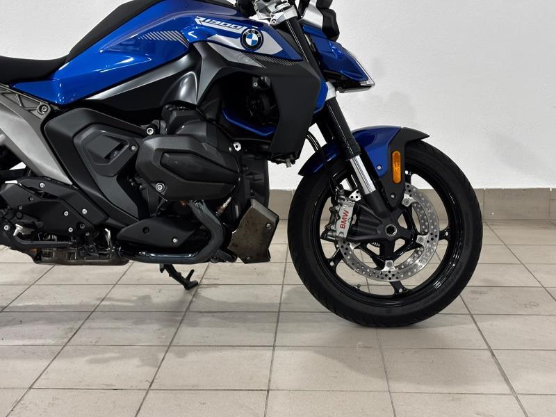 R 1300 R