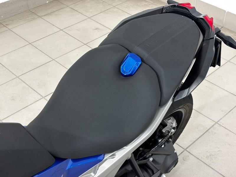 R 1300 R