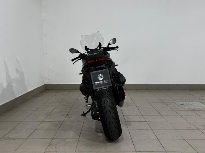 R 1300 RS