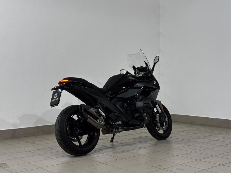 R 1300 RS