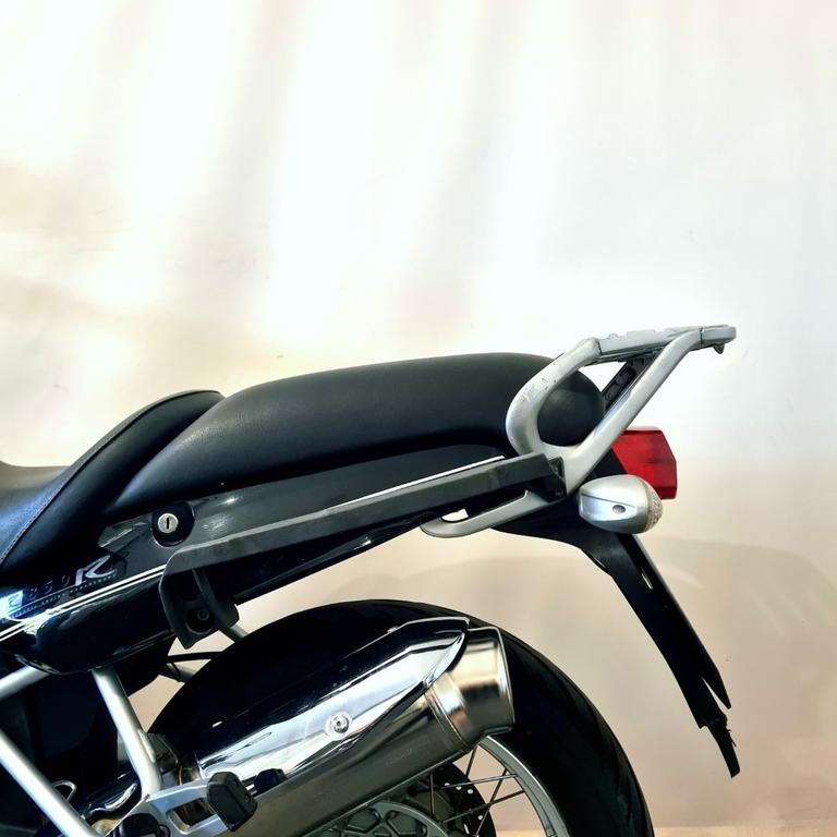 R 850 R