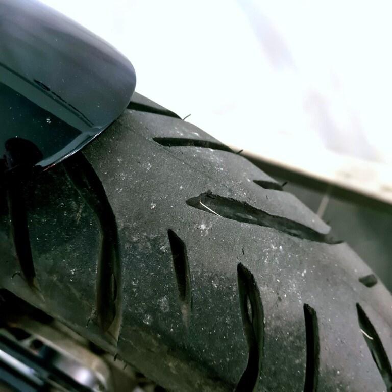 R 850 R