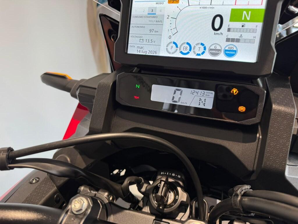 AFRICA TWIN 1100