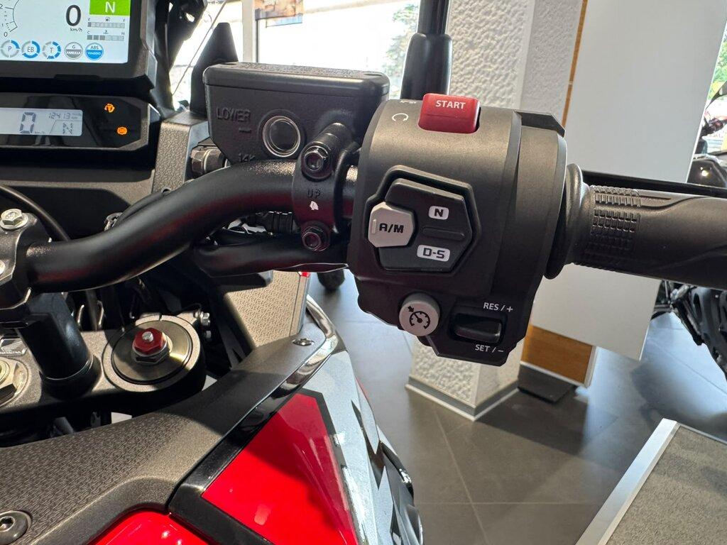 AFRICA TWIN 1100