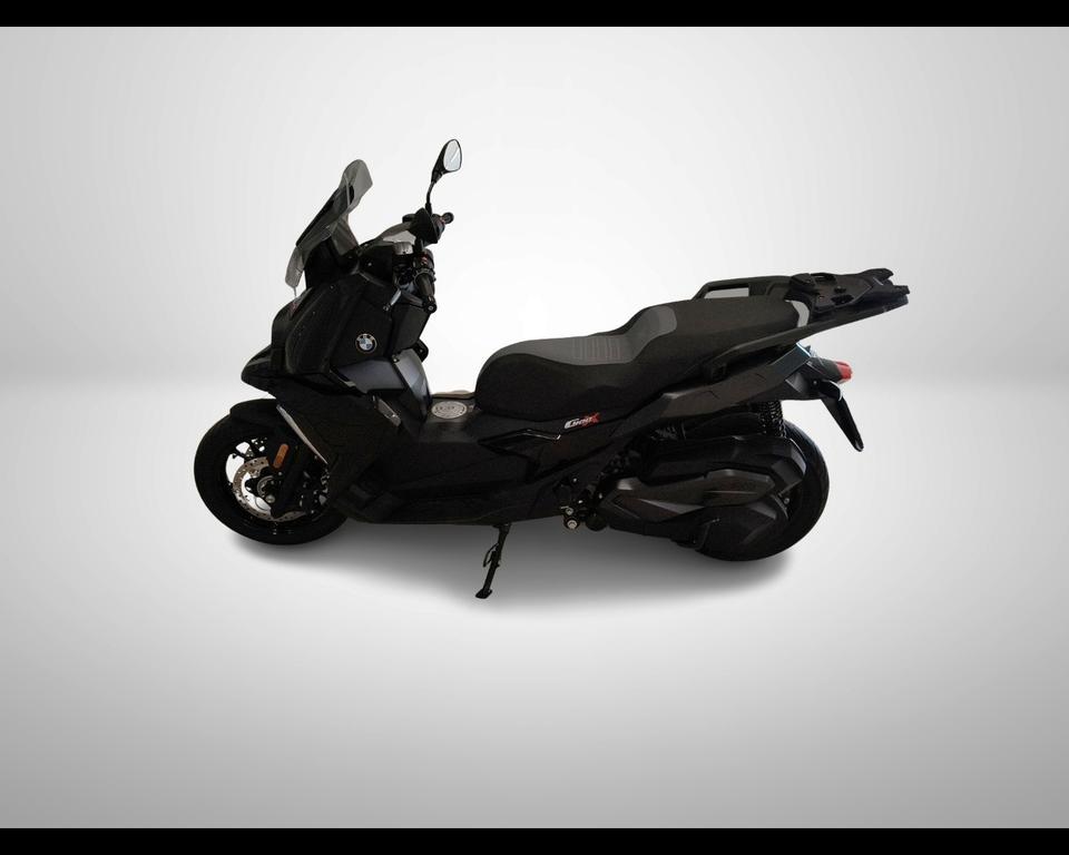 C 400 X