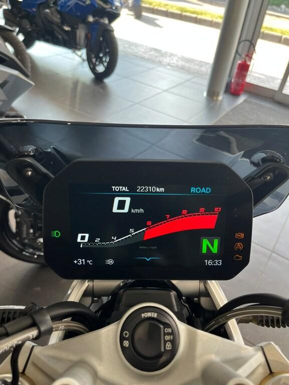 R 1250 R