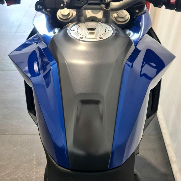 F 900 XR