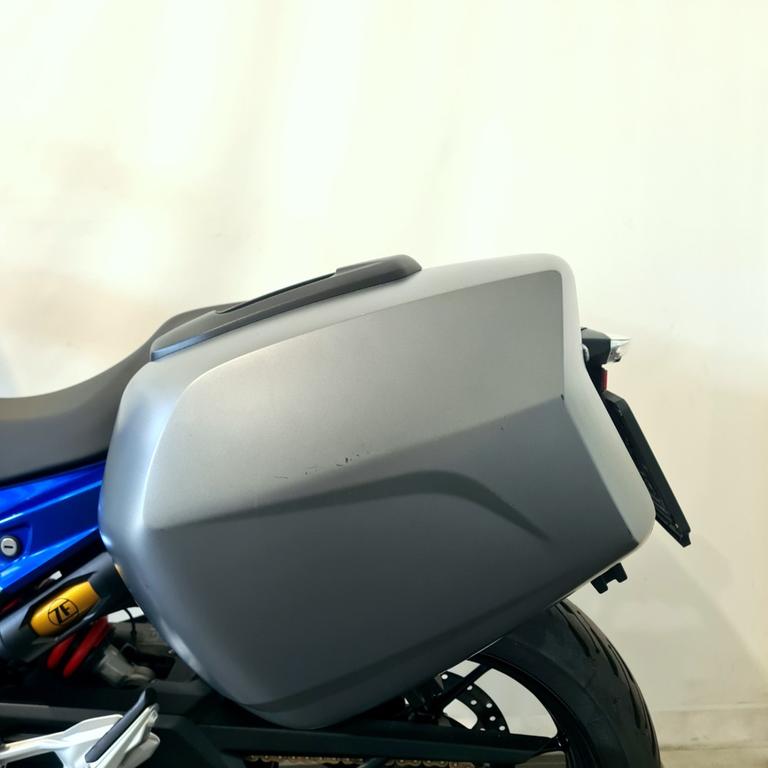 F 900 XR