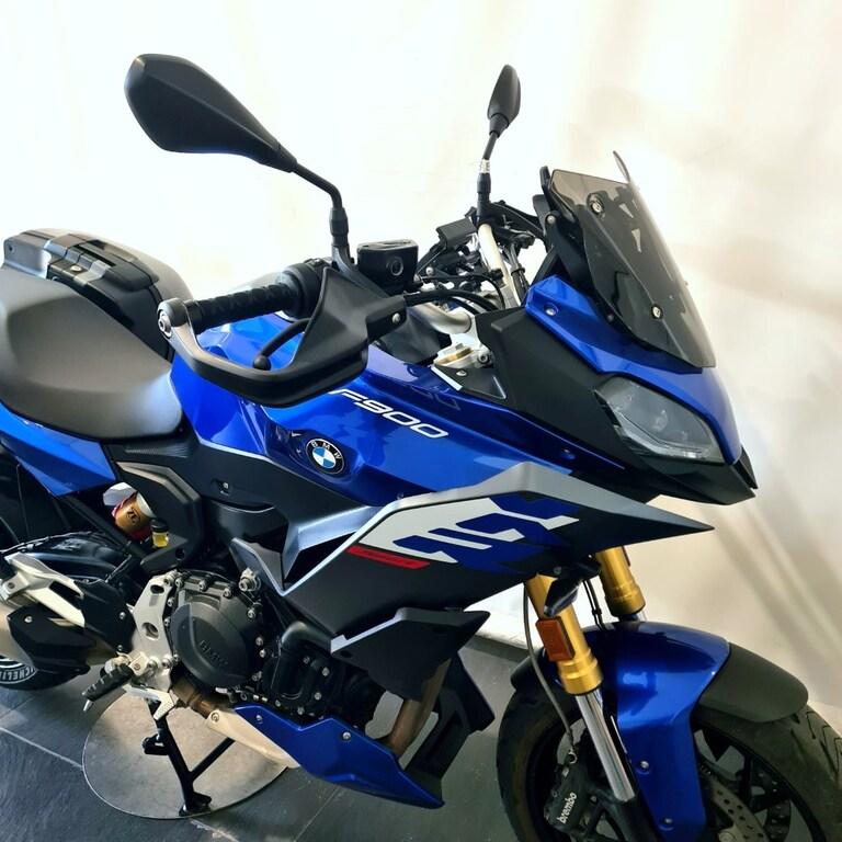 F 900 XR