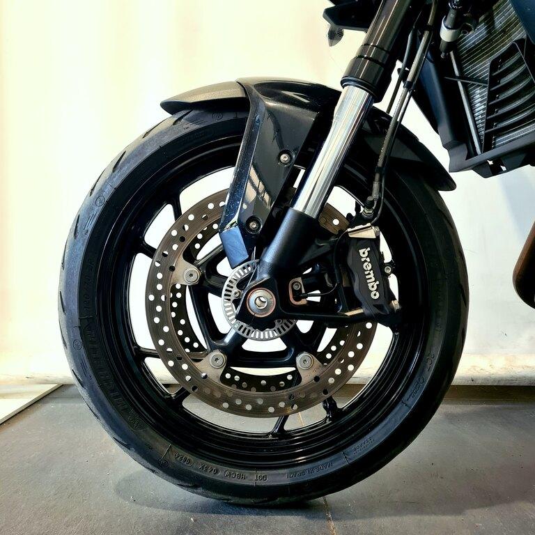 F 900 XR