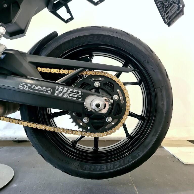 F 900 XR