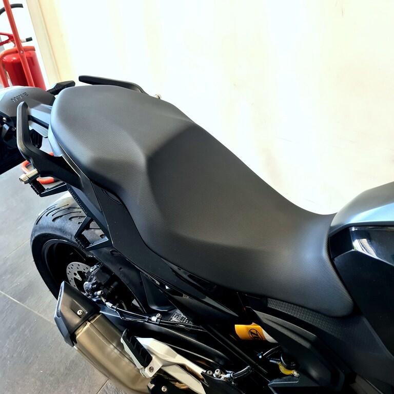 F 900 XR