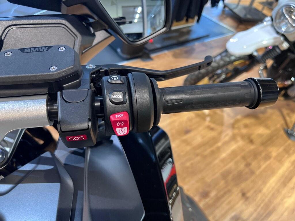 R 1300 RT