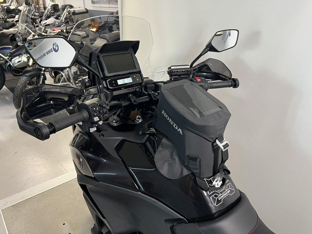 NT 1100