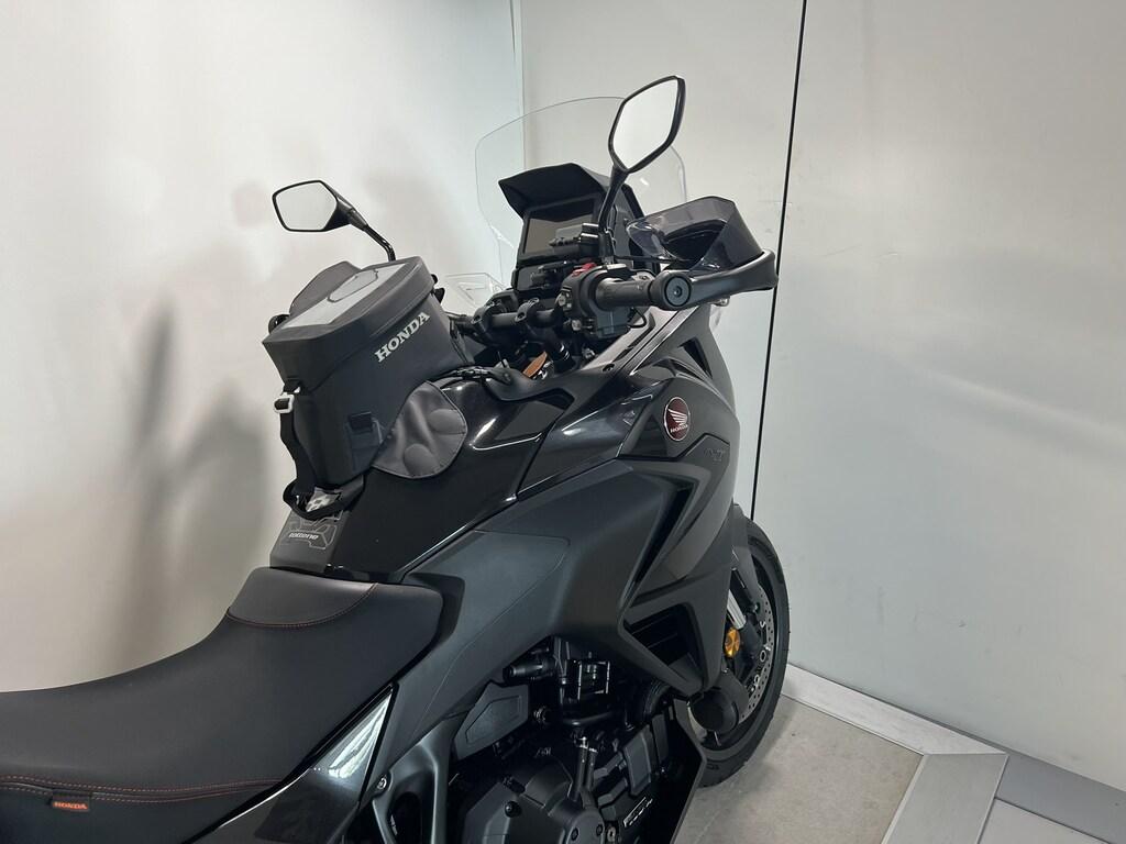 NT 1100