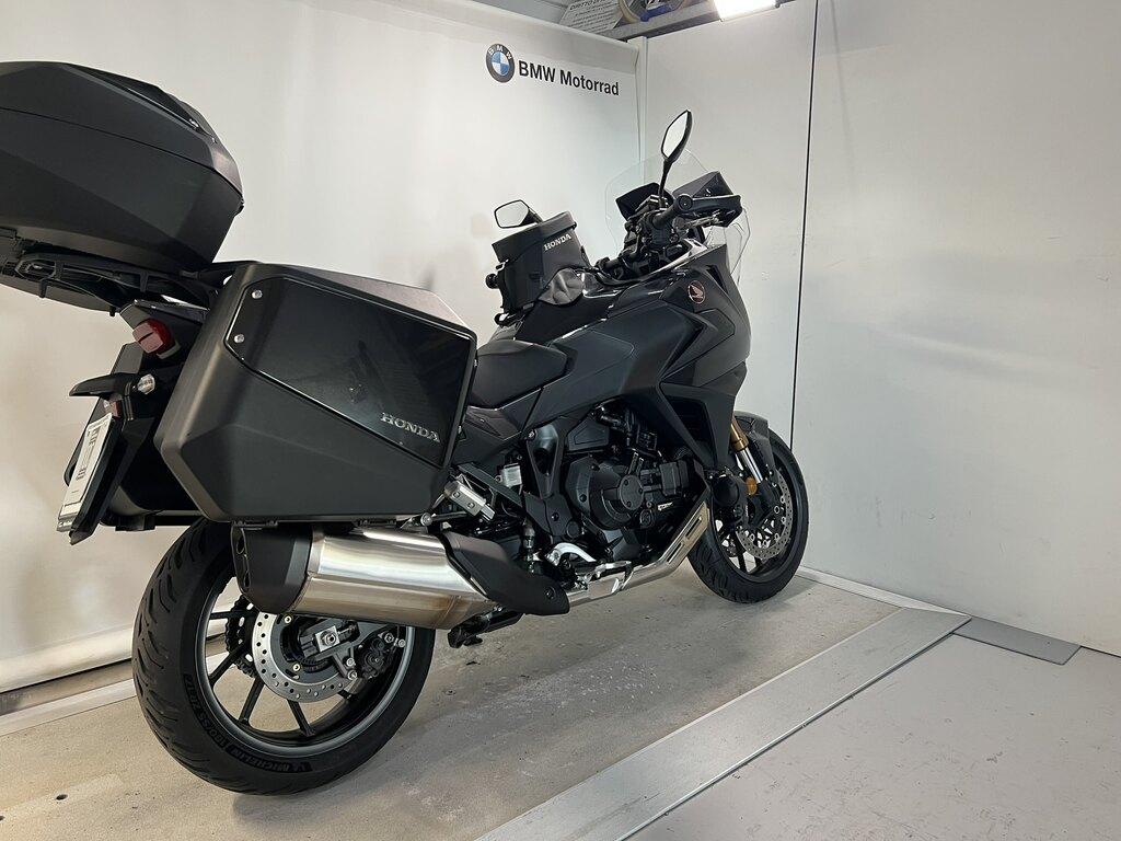 NT 1100