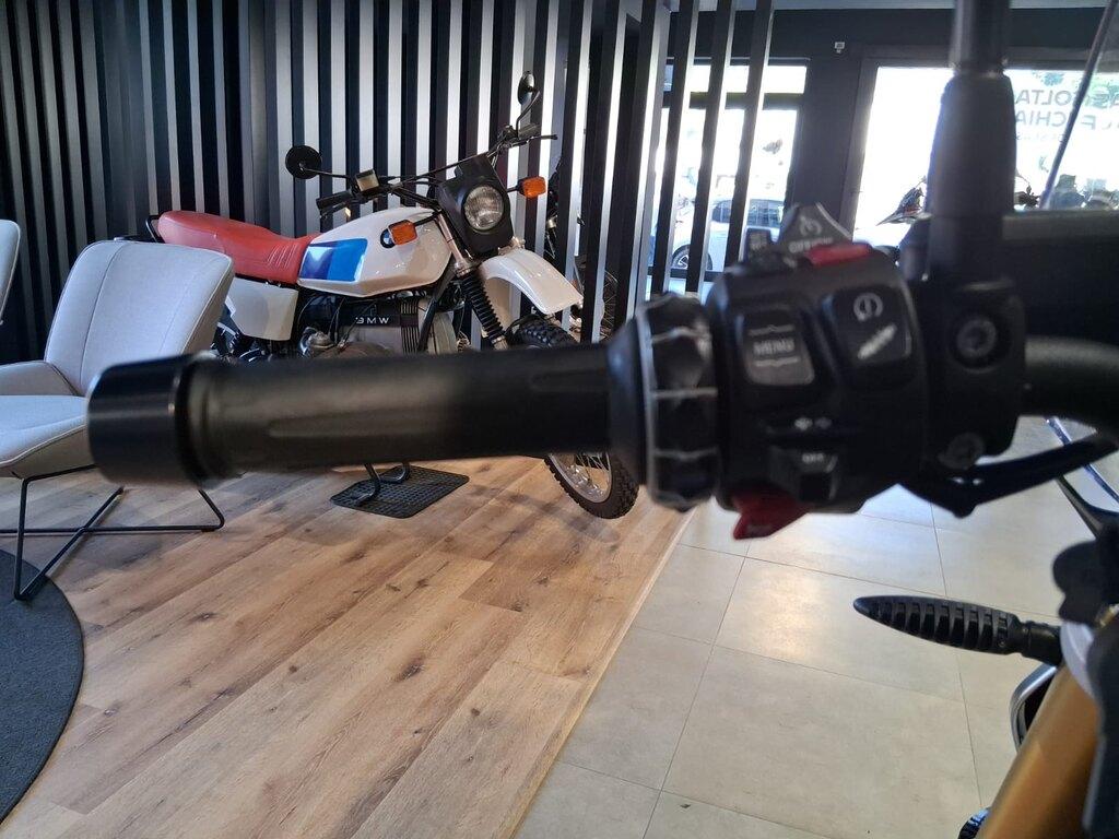 R 1250 R