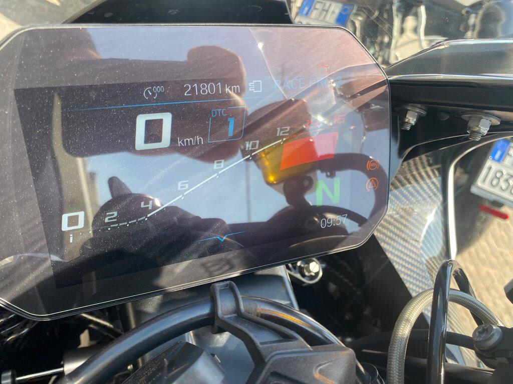 M 1000 RR