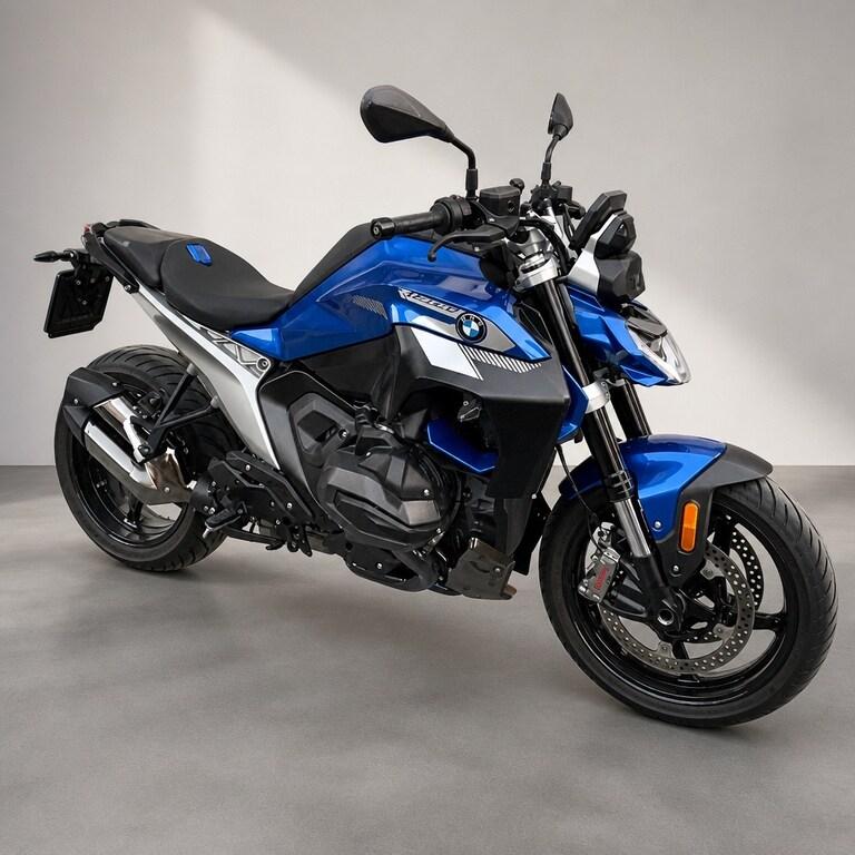 R 1300 R